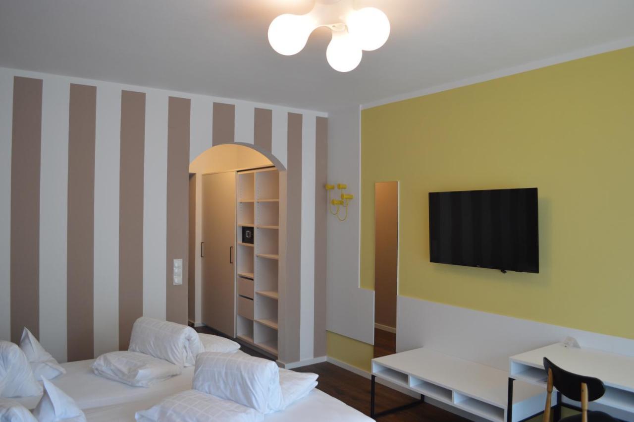 Hotel Weingarten Натурно Экстерьер фото