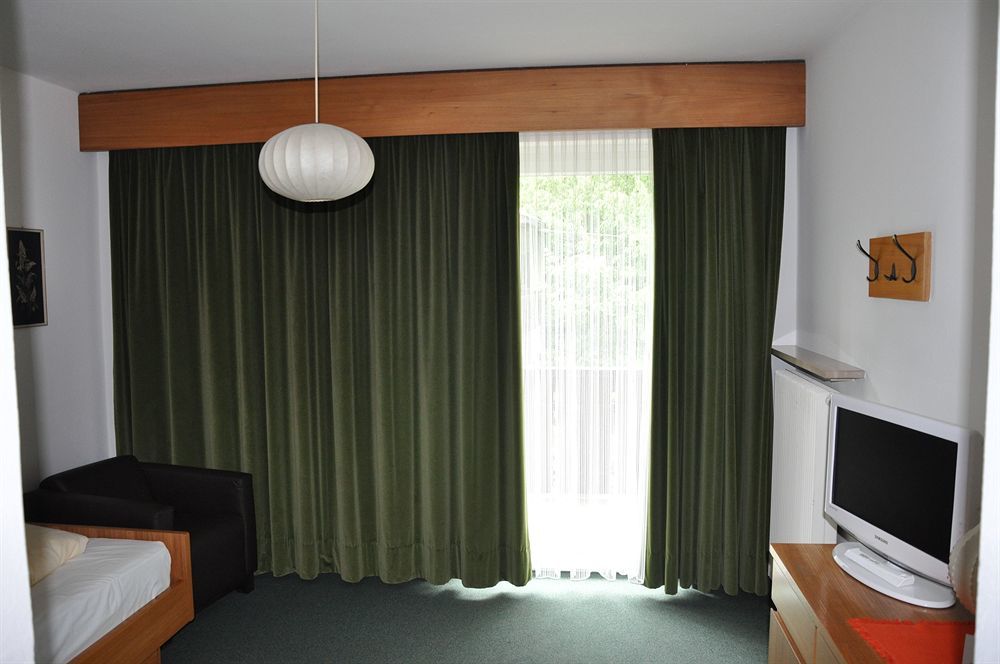Hotel Weingarten Натурно Экстерьер фото